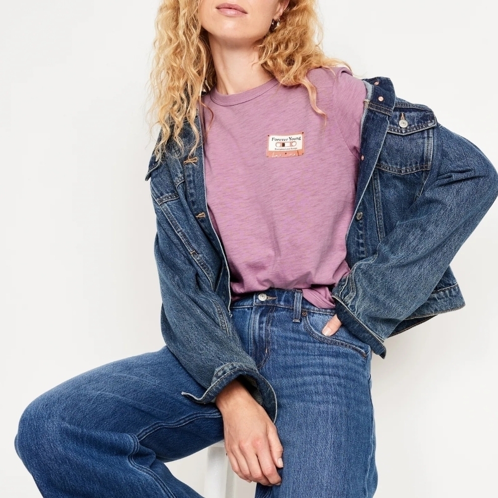 🆕 S • Old Navy • Forever Young Retro Cassette EveryWear Graphic T-Shirt